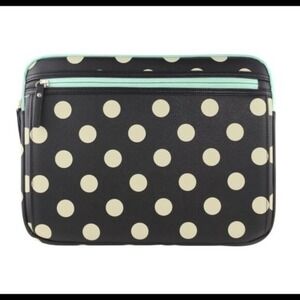 Studio C- Laptop Sleeve/Case‎ 14 Inches